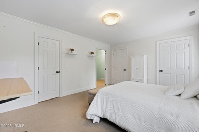 Enjoy refined Lowcountry living in this beautifully updated - photo 22