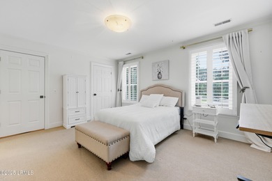 Enjoy refined Lowcountry living in this beautifully updated - photo 23
