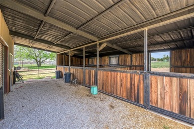 Tucked onto a scenic corner lot in Tioga, this well-maintained 2 - photo 23