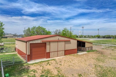 Tucked onto a scenic corner lot in Tioga, this well-maintained 2 - photo 28