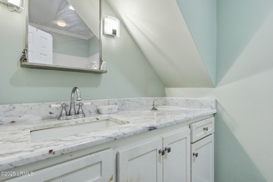Enjoy refined Lowcountry living in this beautifully updated - photo 30