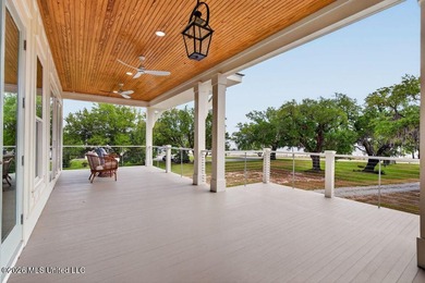 Stunning waterfront property with beautiful views of the Bay of - photo 59