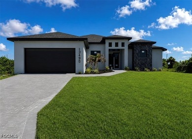 ***Brand-new modern construction home with a sleek minimalist - photo 1
