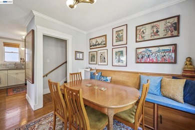 1,175 sq.ft. of beautifully renovated charm, this jewel box will - photo 8