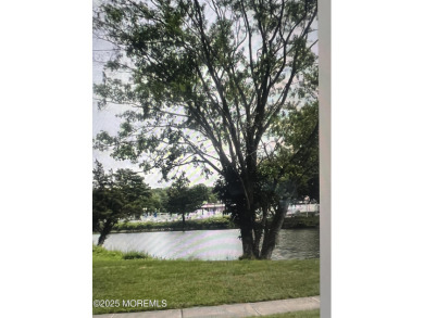 Lake Condo For Sale in Lakewood, New Jersey