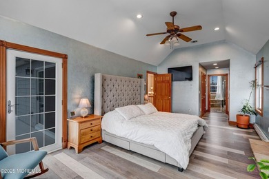 This waterfront gem is the perfect blend of elegance and comfort - photo 20