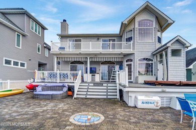 This waterfront gem is the perfect blend of elegance and comfort - photo 33