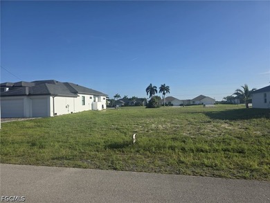 Discover the perfect opportunity to build your dream home in one - photo 1