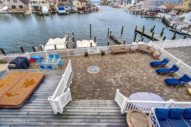 This waterfront gem is the perfect blend of elegance and comfort - photo 42