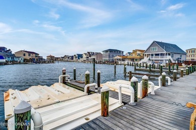 This waterfront gem is the perfect blend of elegance and comfort - photo 43