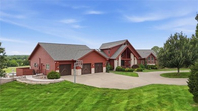 Equestrian Dream!! This home is a must See!!!! A Private Legacy - photo 4