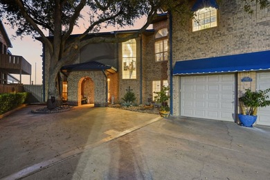 Do not miss out on this extraordinary waterfront property on an - photo 2
