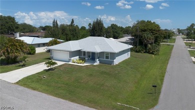 Welcome to your Southwest Florida paradise! Nestled in the - photo 3
