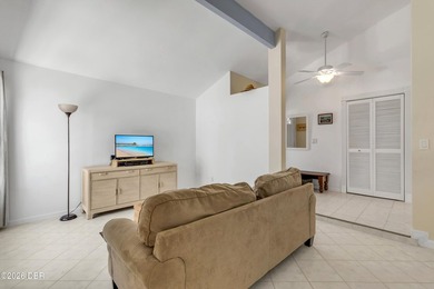 Welcome to this beautifully maintained Palm Coast home - photo 8