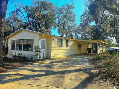 Smith Lake Home For Sale in Ocala Florida