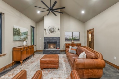 Experience refined lakefront living in this brand-new custom - photo 12