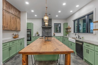 Experience refined lakefront living in this brand-new custom - photo 16