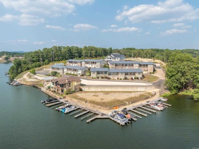 Lake Hamilton Home For Sale in Hot Springs Arkansas