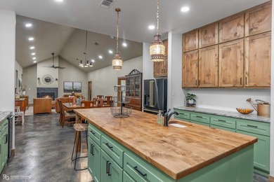 Experience refined lakefront living in this brand-new custom - photo 22