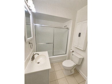 Charming 3-bedroom, 1-bath brick ranch offering the perfect - photo 6