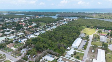 Rare opportunity to own a 12.56-acre waterfront parcel on SE - photo 6