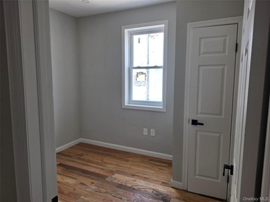 Welcome to this beautifully gut-renovated semi-detached - photo 7