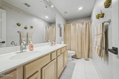 Welcome to this stunning Cave Creek home, where modern style and - photo 45