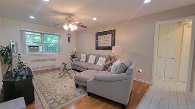 Welcome to this Garden style coop 3-story-brick building in the - photo 6