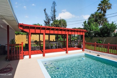 Discover the perfect blend of coastal living and everyday - photo 8