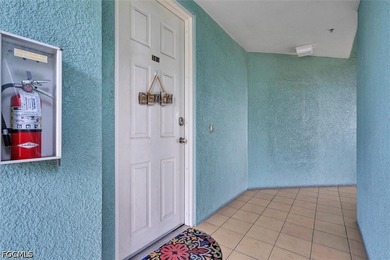 MOTIVATED SELLER!!!! --- WALK TO THE BEACH!!! THIS 3 Bedroom 3 - photo 3