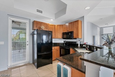 MOTIVATED SELLER!!!! --- WALK TO THE BEACH!!! THIS 3 Bedroom 3 - photo 4