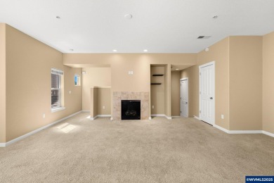 A Peaceful Hillsboro Retreat with Everyday Convenience Nestled