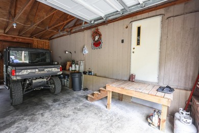 Located just 2 miles from the Twin Creek Recreation Area and - photo 31