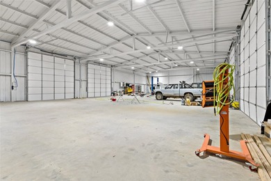 Experience the freedom of wide-open Texas living on this - photo 31