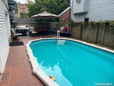 THIS SPECTACULAR 3 FAMILY HOME. PRIME LOCATION IN KENSINGTON - photo 36
