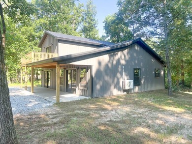 Beautiful New Construction Near Bull Shoals Lake!Be the first to - photo 4