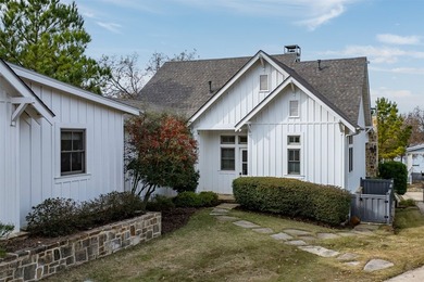 Experience elevated lakefront living in this furnished retreat - photo 9