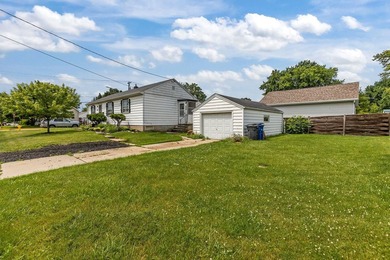 Located in a highly desirable Little Chute location and priced - photo 5