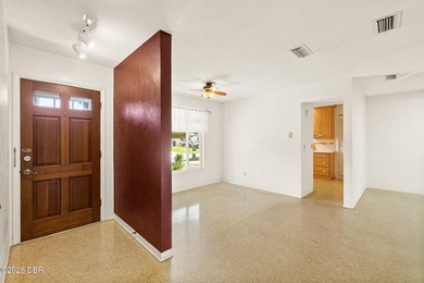 Ormond By the Sea pool home on a rare HUGE lot with BOTH private - photo 3