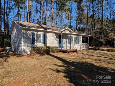 Lake Norman Home Active Under Contract in Mooresville North Carolina