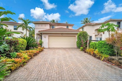 (private lake, pond, creek) Home For Sale in Plantation Florida