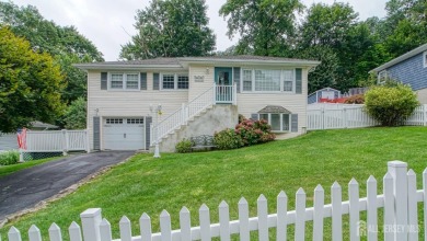 Lake Home For Sale in Hopatcong, New Jersey