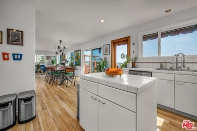 Located on a prime corner lot in highly desirable Sunset Park - photo 13