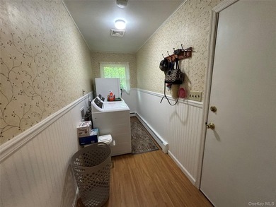 72 Fanning Blvd. Is Awaiting its New Owner! Located on a Fully - photo 15