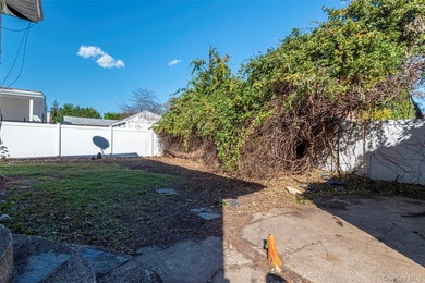 Welcome to 43 Wynsum Avenue in Merrick! The perfect opportunity - photo 15