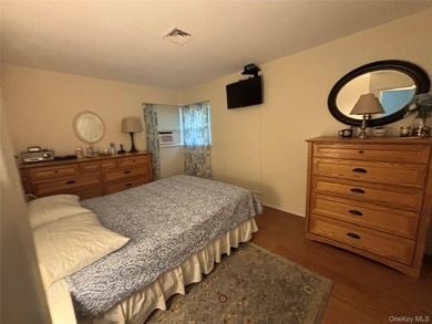 72 Fanning Blvd. Is Awaiting its New Owner! Located on a Fully - photo 20