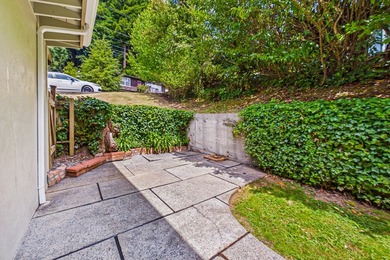 Welcome to 708 Patrick Court located near Redwood Park and Cal - photo 22