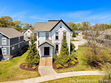 Welcome home to this beautifully renovated Victorian in the - photo 8