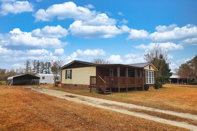 Charming country retreat with unbeatable convenience! This
