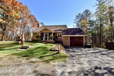 (private lake, pond, creek) Home For Sale in Corinth New York